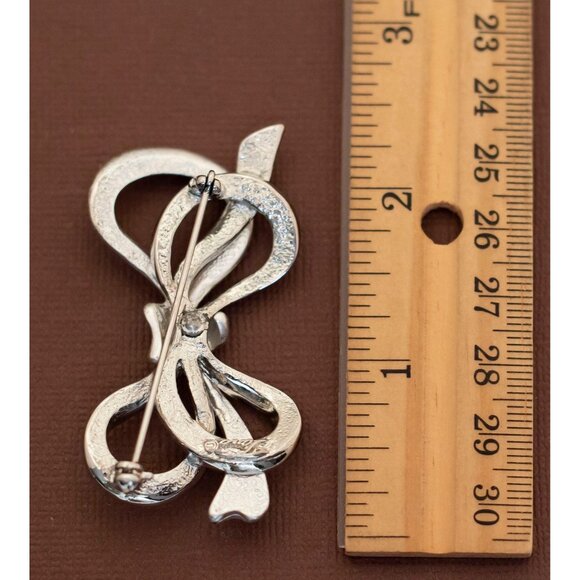 Vintage Silver Tone Art Nouveau Ribbon Dainty Brooch - U19 - Picture 2 of 2